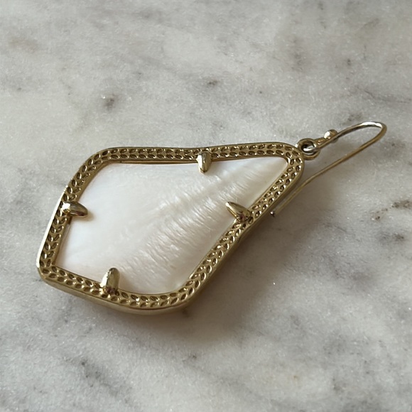 Kendra Scott Earrings - Picture 4 of 4